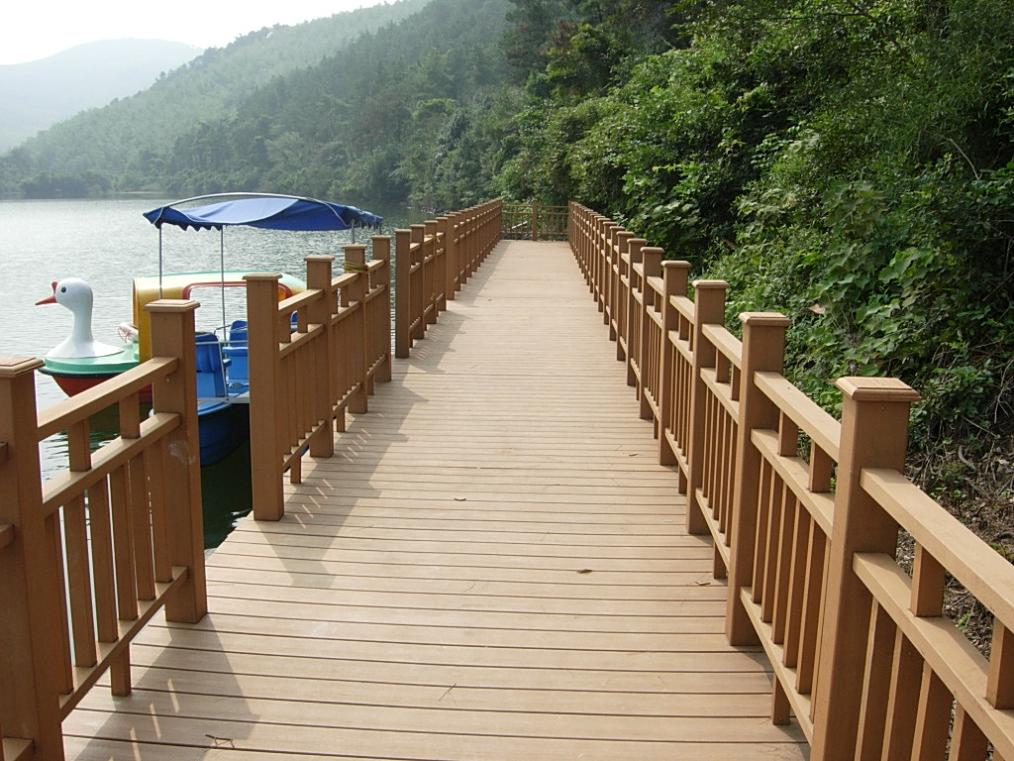 木塑產(chǎn)品應(yīng)該如何養(yǎng)護？